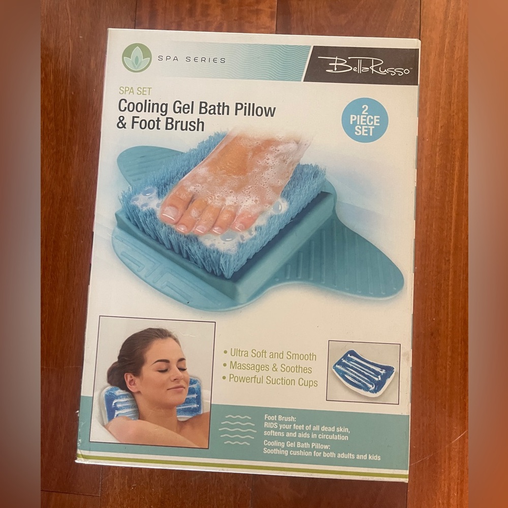 Blue Cooling Gel Bath Pillow & Foot Brush Set